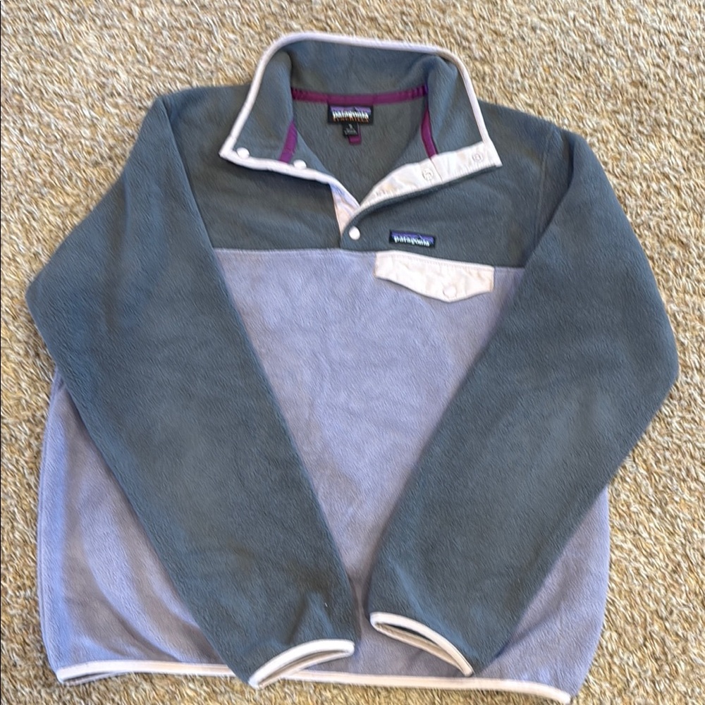 Patagonia Gray and Purple Fleece Pullover